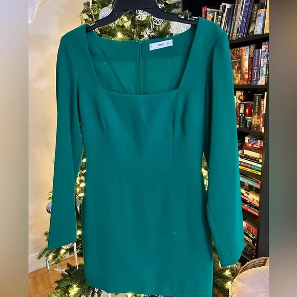 Chic Bright Green Mango Dress - Picture 3 of 5